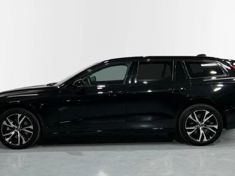 Volvo V60 2.0 B4 P PLUS DARK AUTO 197 5P