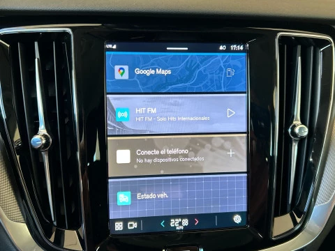 Volvo V60 2.0 B4 P PLUS DARK AUTO 197 5P