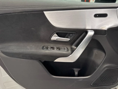 Mercedes-Benz Clase A  180 d Compacto