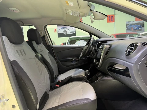 Renault Captur Intens TCe 88 kW (120 CV) EDC