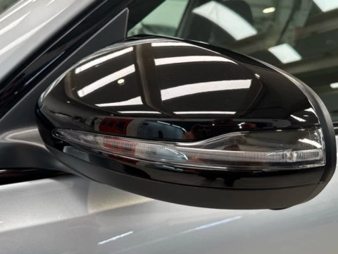 Mercedes-Benz GLB  200 d