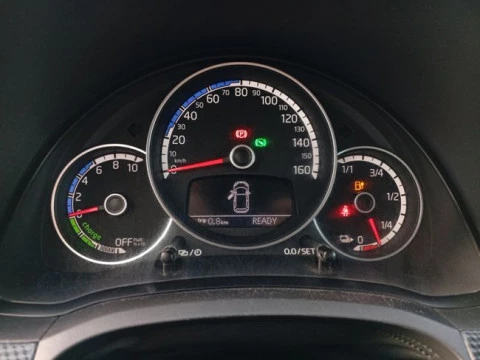 Volkswagen e-up! 61kW (83CV)