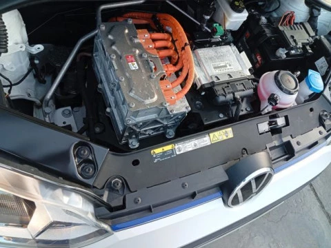 Volkswagen e-up! 61kW (83CV)