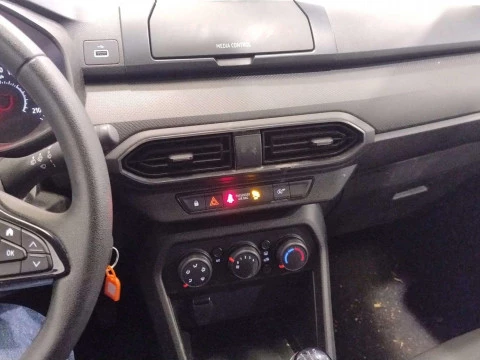 Dacia Sandero   TCe Essential 67kW