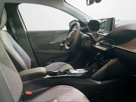 Peugeot 208 Allure HYBRID 110 eDCS6