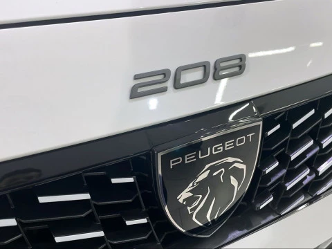 Peugeot 208 Allure HYBRID 110 eDCS6