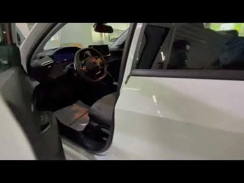 Peugeot 208 Allure HYBRID 110 eDCS6