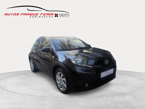 Toyota Aygo X Cross 1.0 VVT-I 72CV Play