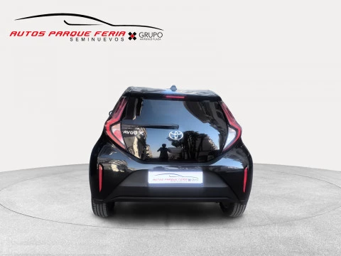 Toyota Aygo X Cross 1.0 VVT-I 72CV Play