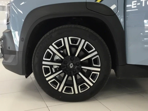 Renault 4 E-Tech Renault  Iconiq autonomia confort 110kW