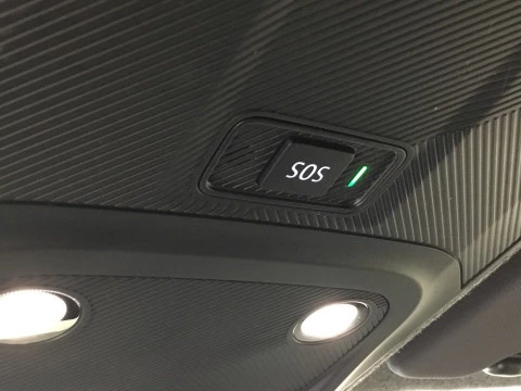 Renault 4 E-Tech Renault  Iconiq autonomia confort 110kW