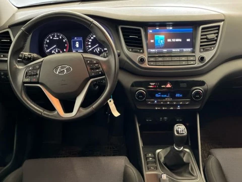 Hyundai Tucson 1.6 GDi BlueDrive Essence 4x2