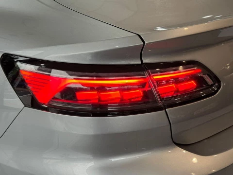 Volkswagen Arteon Elegance 2.0 TDI 110 kW (150 CV) DSG 7 vel.