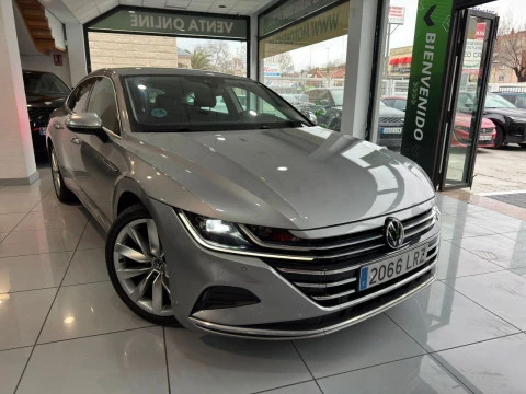 Volkswagen Arteon Elegance 2.0 TDI 110 kW (150 CV) DSG 7 vel.