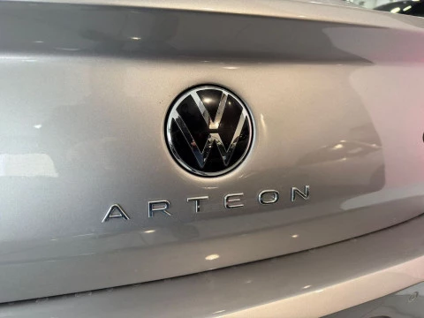 Volkswagen Arteon Elegance 2.0 TDI 110 kW (150 CV) DSG 7 vel.