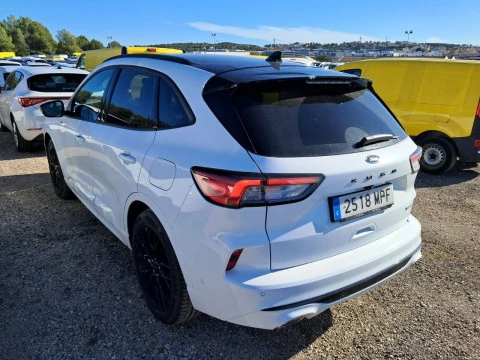 Ford Kuga ST-Line X 2.5 Duratec FHEV Auto