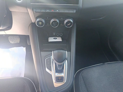 Renault Captur  Hibrido Enchufable  E-TECH Hibrido Enchufable Zen 117kW