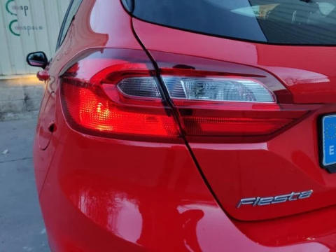 Ford Fiesta 1.1 PFI GLP 55kW (75CV) Trend 5p