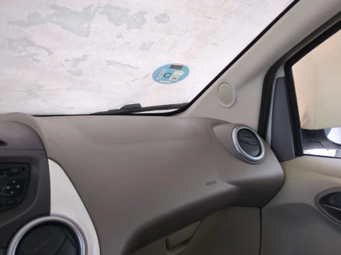 Ford KA 1.2 Titanium+