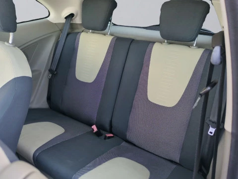 Ford KA 1.2 Titanium+