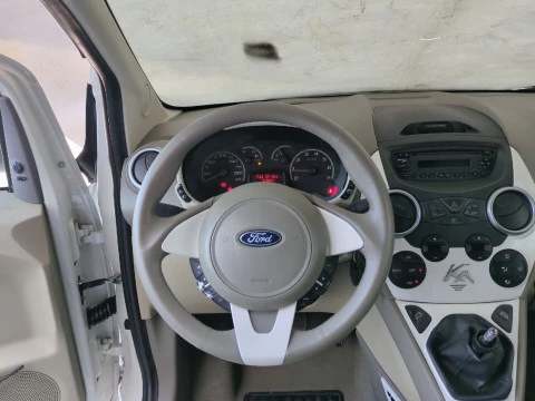 Ford KA 1.2 Titanium+