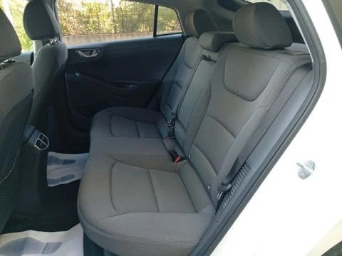 Hyundai IONIQ 1.6 GDI HEV Tecno DCT