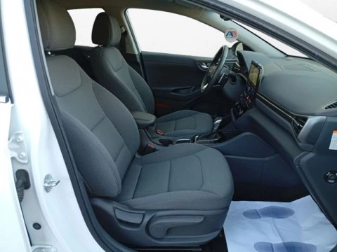 Hyundai IONIQ 1.6 GDI HEV Tecno DCT