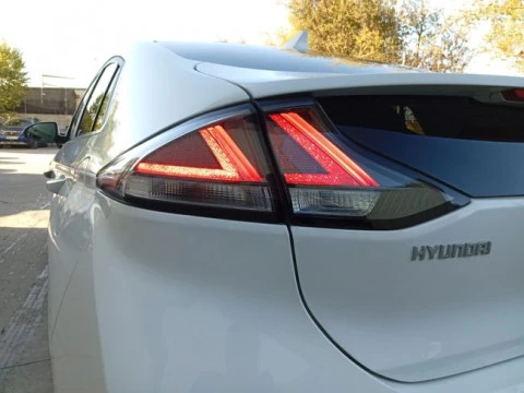 Hyundai IONIQ 1.6 GDI HEV Tecno DCT