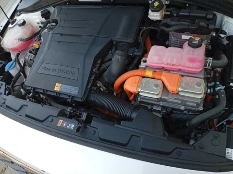 Hyundai IONIQ 1.6 GDI HEV Tecno DCT