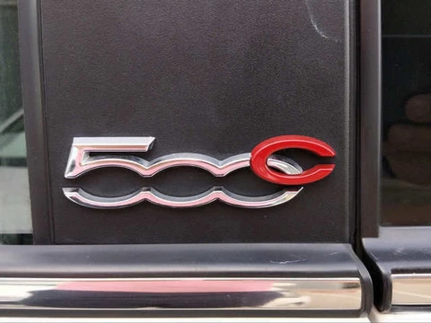 Fiat 500 1.0 Hybrid Dolcevita 51 kW (70 CV)