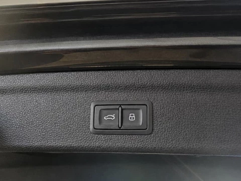 Apertura eléctrica maletero Audi Q3 45 TFSI E 180kW S tronic S Line (145 CV).