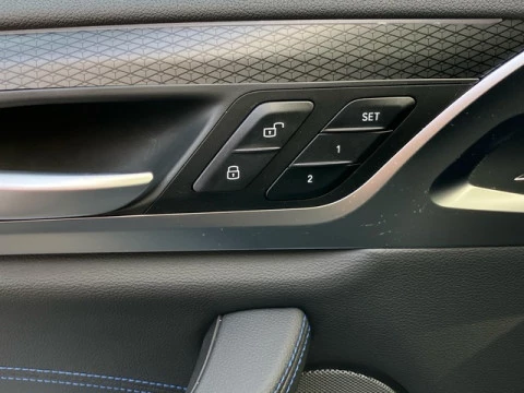 BMW iX3 80 kWh M Sport 210 kW (286 CV)