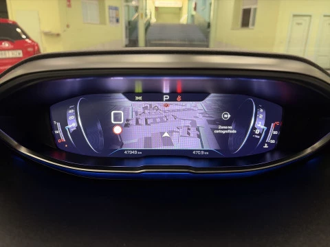 Peugeot 3008 BlueHDi 130 SANDS Allure Pack EAT8 96 kW (130 CV)