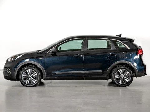 Kia Niro 1.6 GDi HEV 104kW (141CV) Concept
