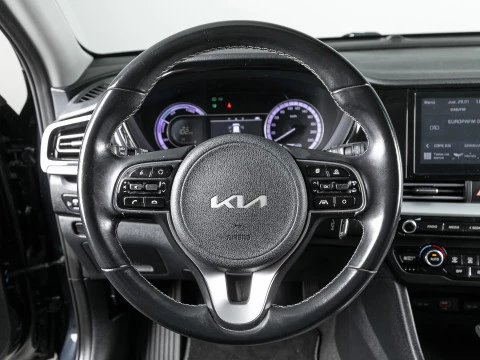 Kia Niro 1.6 GDi HEV 104kW (141CV) Concept