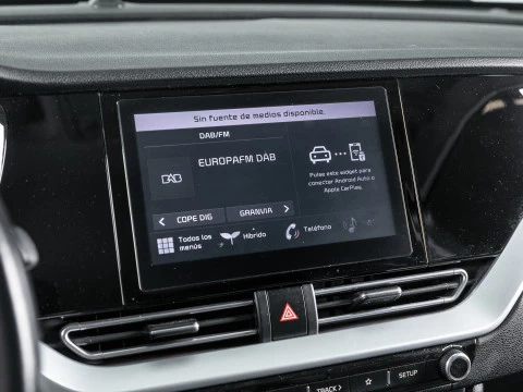 Kia Niro 1.6 GDi HEV 104kW (141CV) Concept