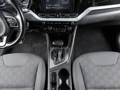 Kia Niro 1.6 GDi HEV 104kW (141CV) Concept