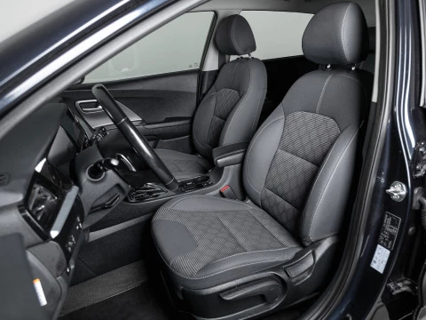 Kia Niro 1.6 GDi HEV 104kW (141CV) Concept