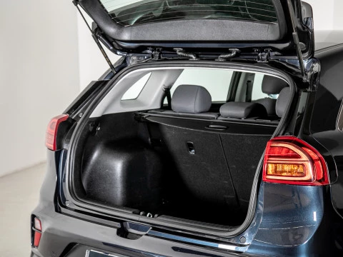 Kia Niro 1.6 GDi HEV 104kW (141CV) Concept