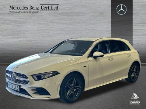 Mercedes-Benz Clase A 250 e AMG Line (EURO 6d) Mercedes-Benz Clase A 250 e AMG Line (EURO 6d)