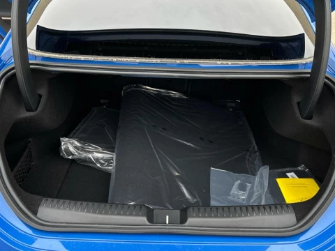 Mercedes-Benz CLA  180 con tecnologia hibrida