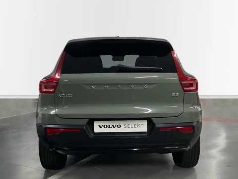Volvo XC40 XC40 Plus, B3 Mild Hybrid, Gasolina, Dark