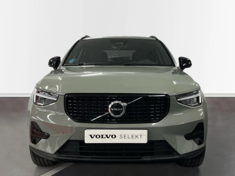 Volvo XC40 XC40 Plus, B3 Mild Hybrid, Gasolina, Dark