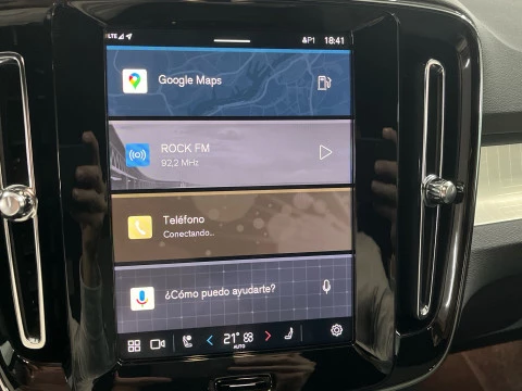 Volvo XC40 XC40 Plus, B3 Mild Hybrid, Gasolina, Dark