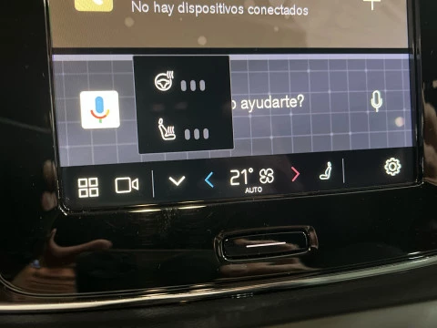 Volvo XC40 XC40 Plus, B3 Mild Hybrid, Gasolina, Dark