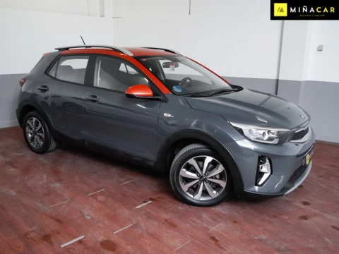 Kia Stonic 1.0 TGDi 74kW 100CV MHEV iMT Concept