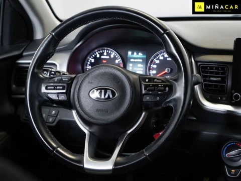 Kia Stonic 1.0 TGDi 74kW 100CV MHEV iMT Concept