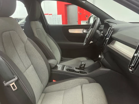 Volvo XC40 XC40 Core, B3 Mild Hybrid, Gasolina