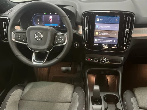 Volvo XC40 XC40 Core, B3 Mild Hybrid, Gasolina