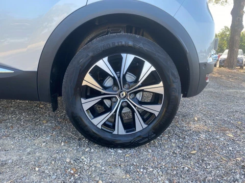 Renault Captur techno TCe 103 kW (140CV) EDC GPF